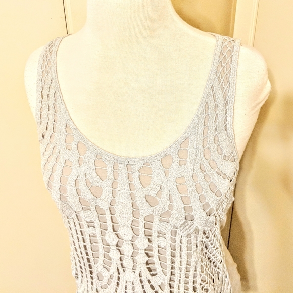 $15 EXPRESS silver and gray knit blouse - Picture 3 of 7